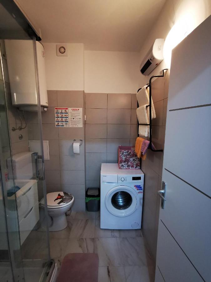 Ema Studio Apartman Карловац Экстерьер фото